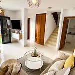 Villa Magma *